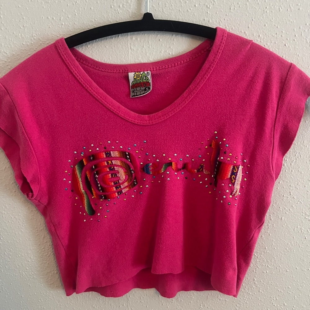 Pink Graphic Crop Top “Peru”